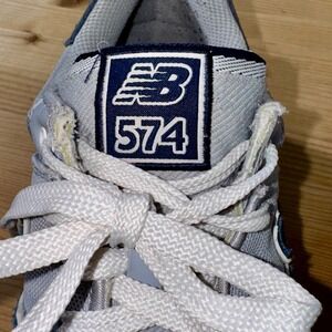 New Balance 574 ML574POY – Men's 10.5 – Classic Grey Navy Retro Sneakers‎